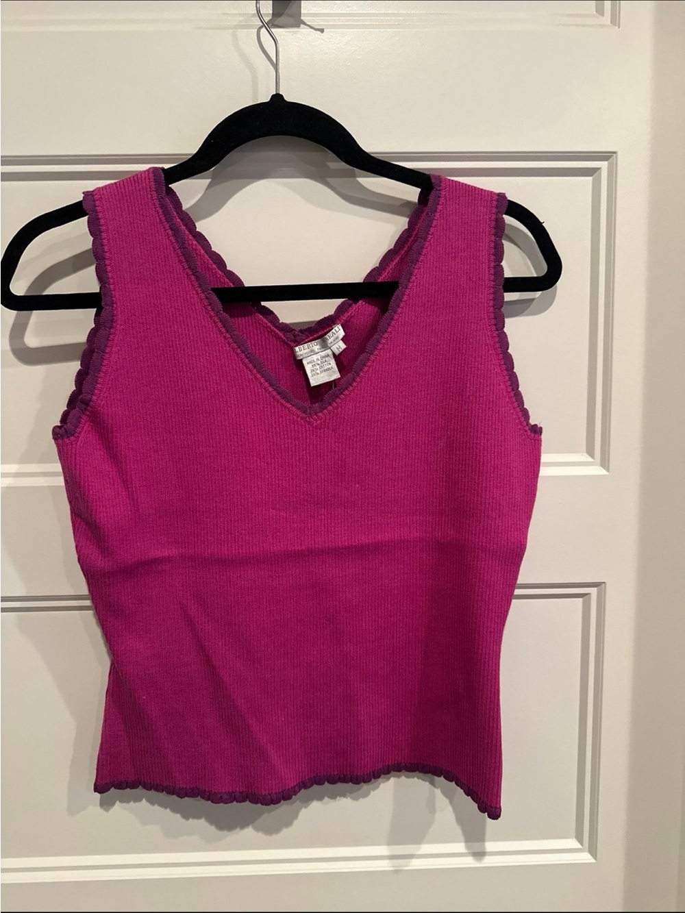 Alberto Makali Bright Fuchsia V-Neck Ribbed Tank with Scalloped Edging